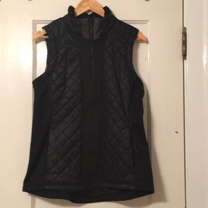 Women’s Athleta Vest